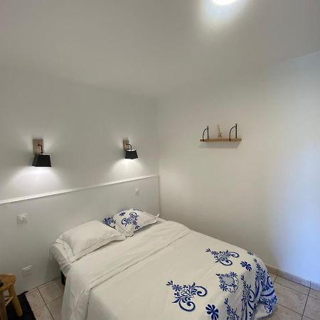 Appartamento Chez K - Studio - Proche Centre - Parking Sainte-Savine Esterno foto